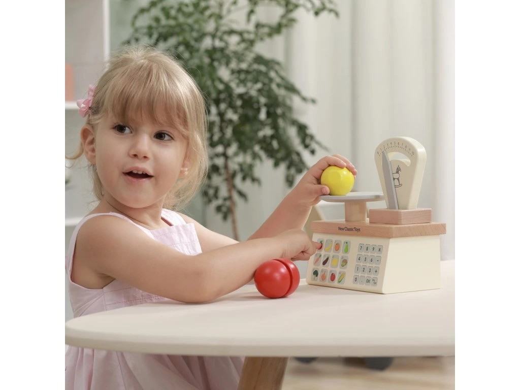 6519-4_detska-drevena-vaha-ezgif.com-webp-to-jpg-converter