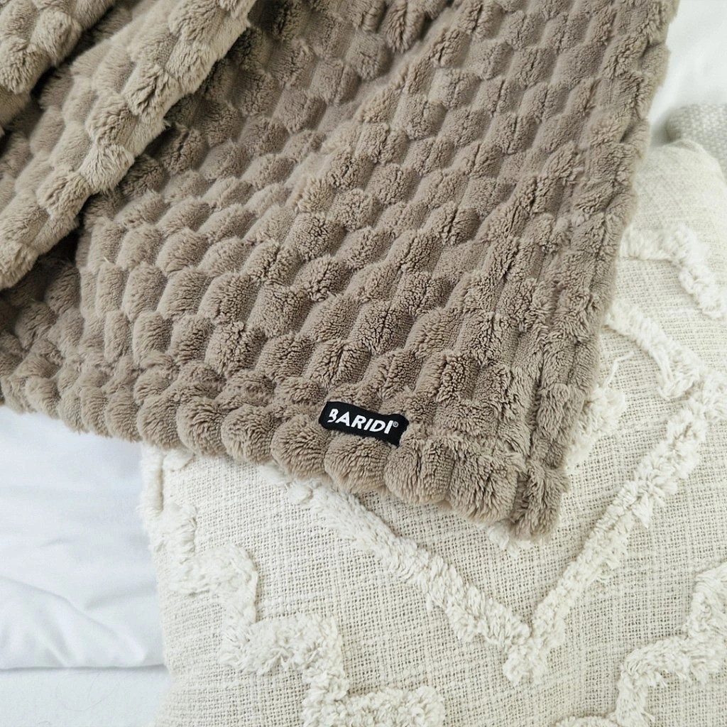 49016-3_deka-mazlik-hneda-ezgif.com-webp-to-jpg-converter